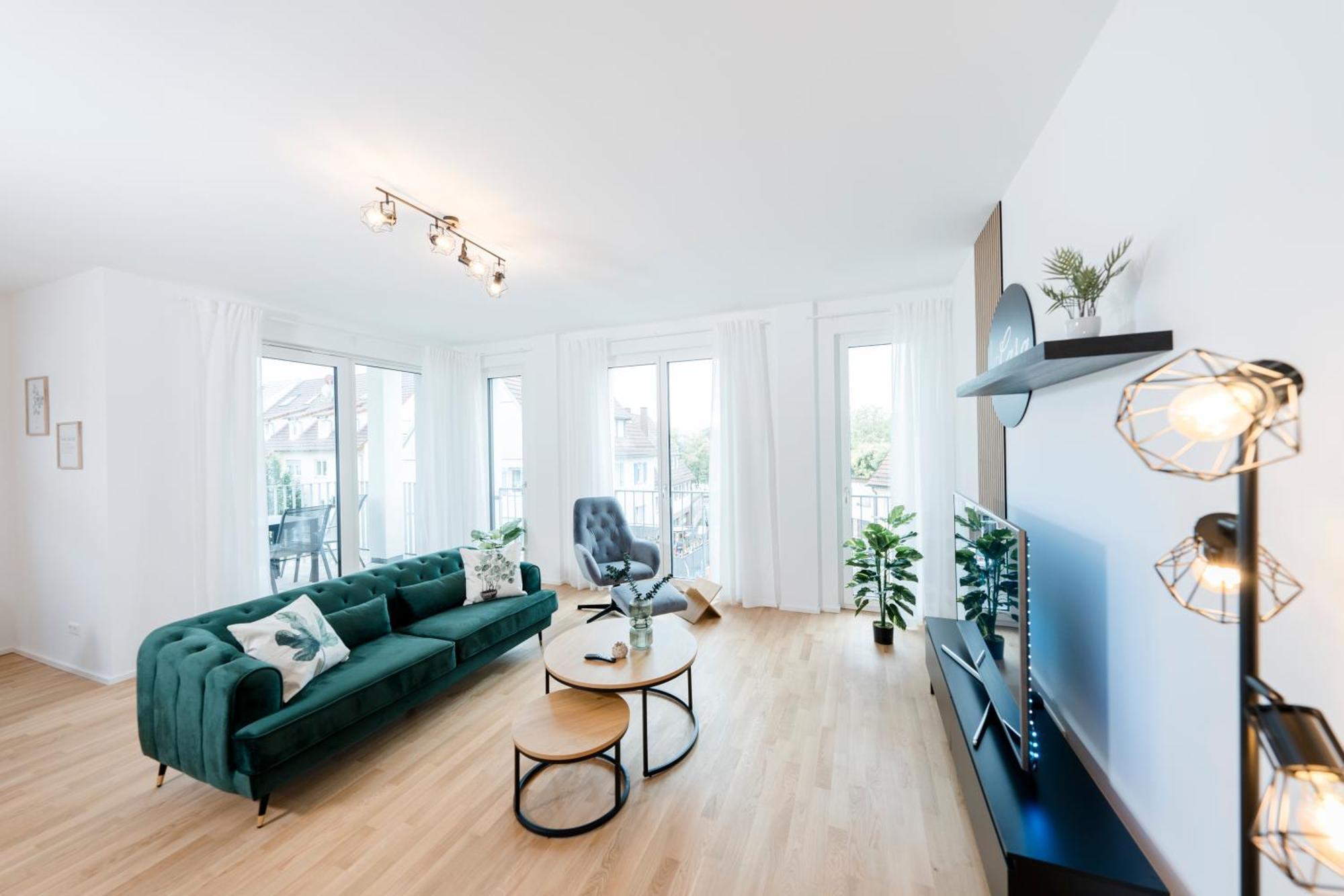 Kocasa-apartments 02, Design, City-center Boeblingen, Stellplatz, Balkon, Waipu-tv Boeblingen